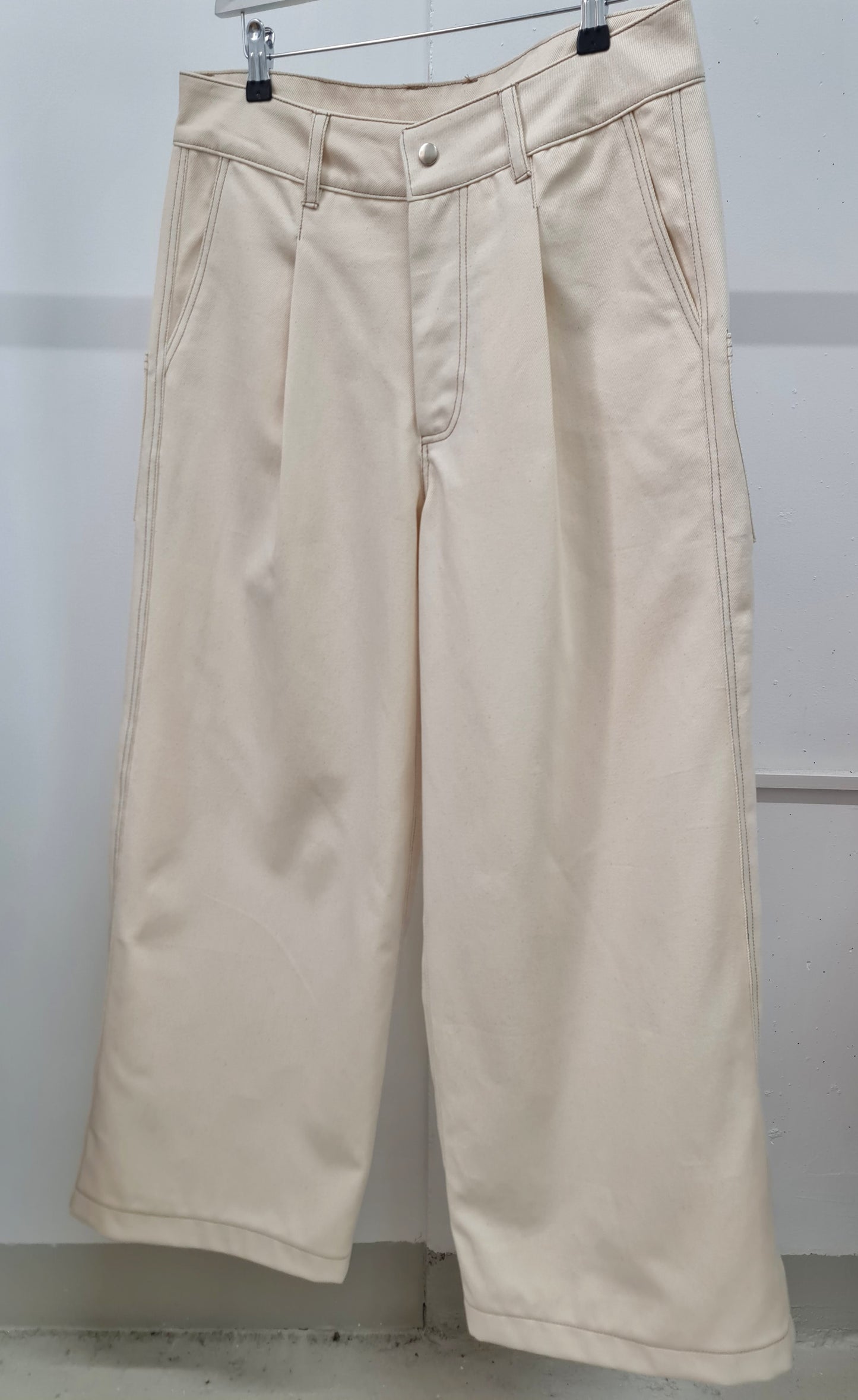 DERZCO original ecru denim jeans