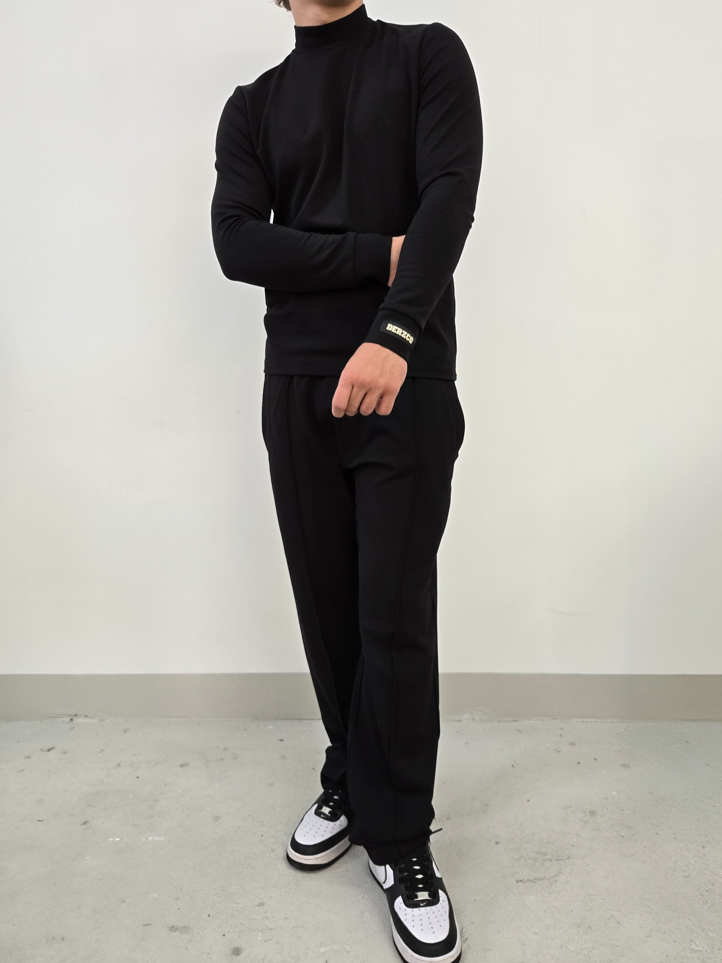 Turtleneck top black