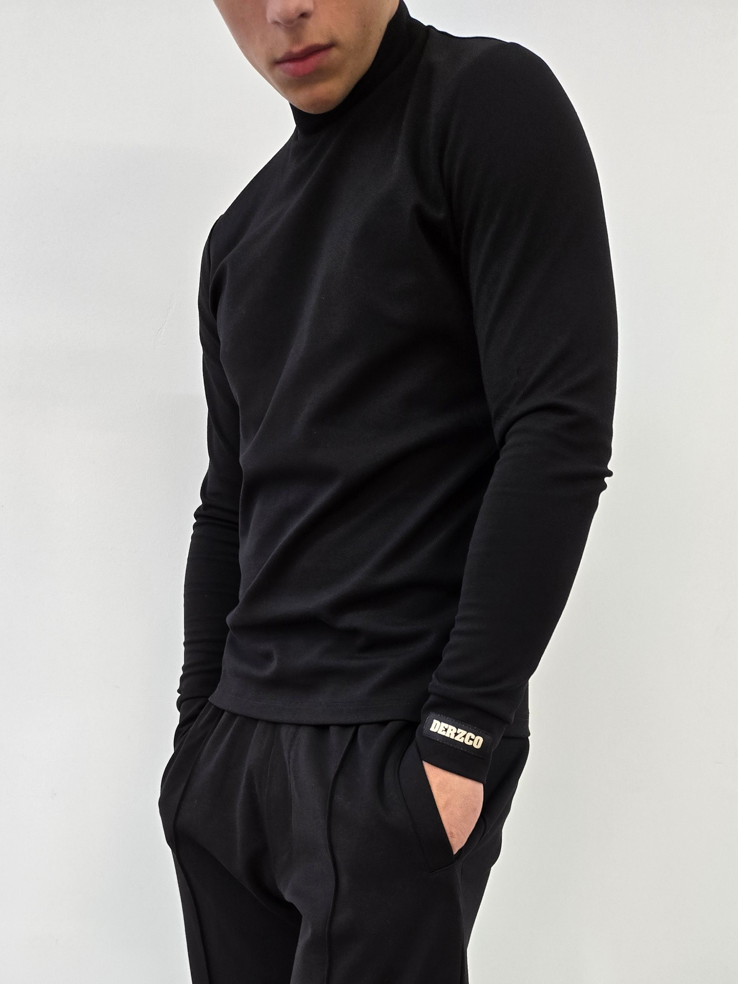 Turtleneck top black